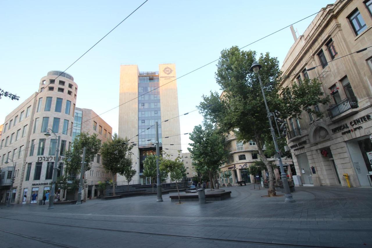 Private Hostel - Best Location Jerusalem Exterior photo