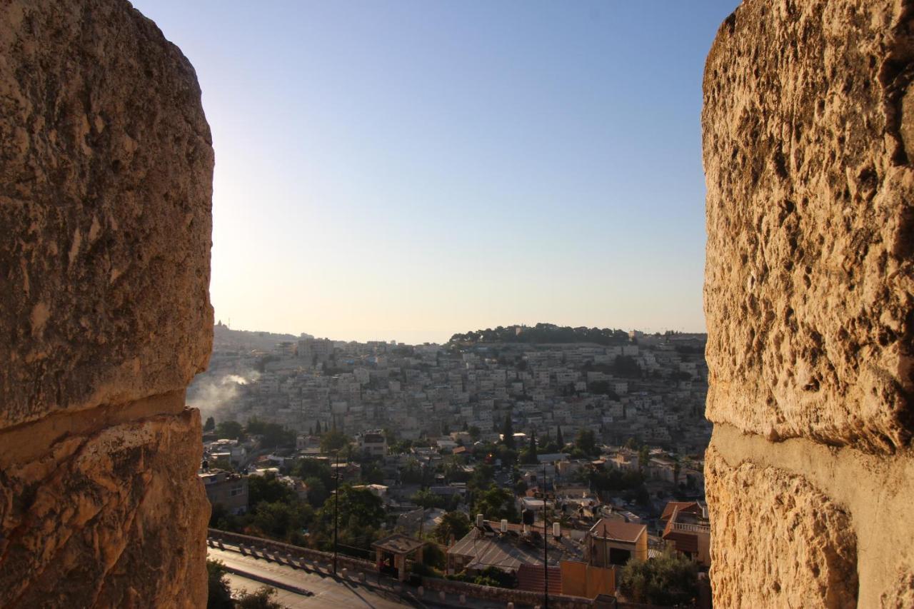 Private Hostel - Best Location Jerusalem Exterior photo
